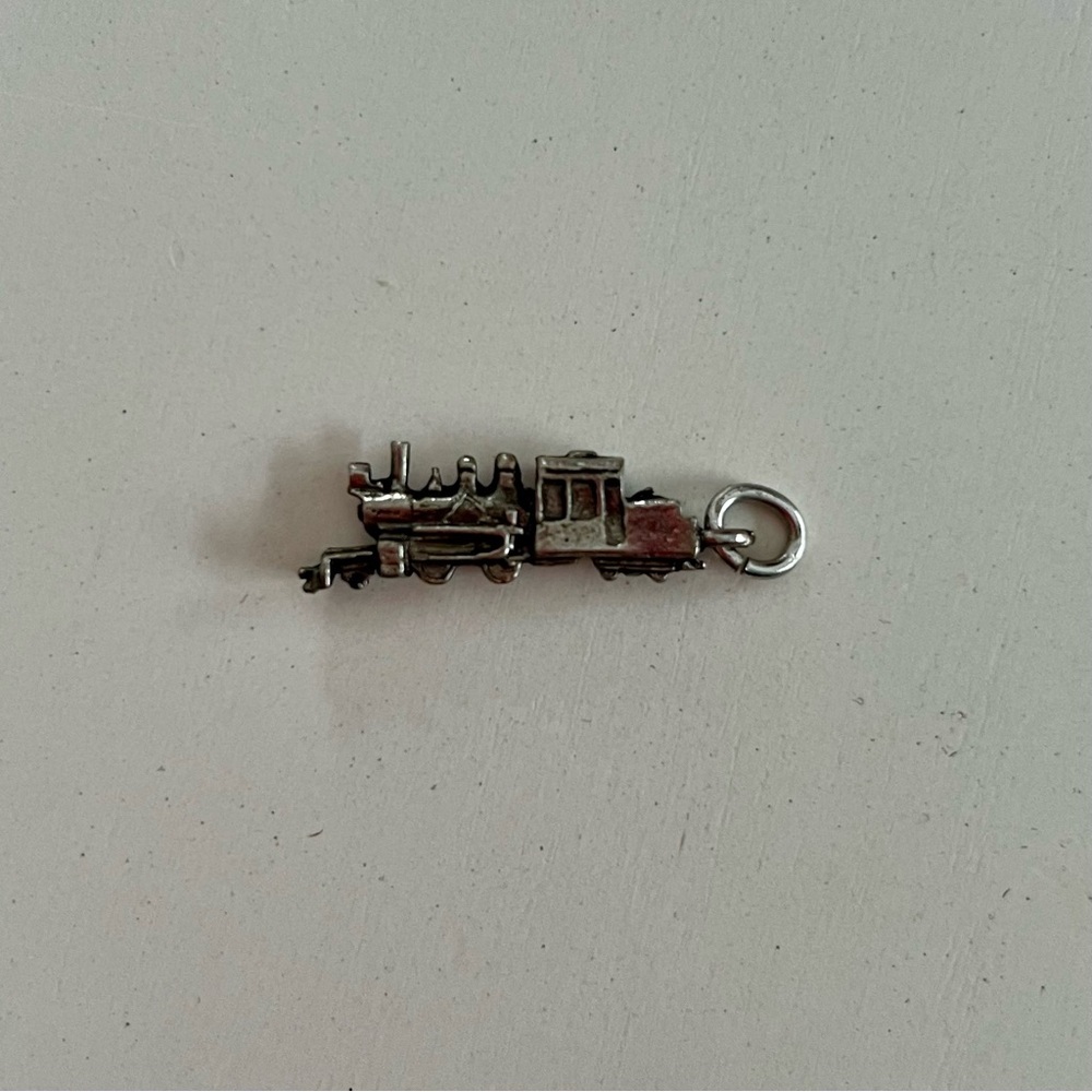 Vintage Miniature Metal Train Locomotive Charm Unmarked Estate Find - Picture 2 of 7